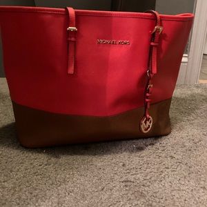 Michael Kors Bag ,Big in Size